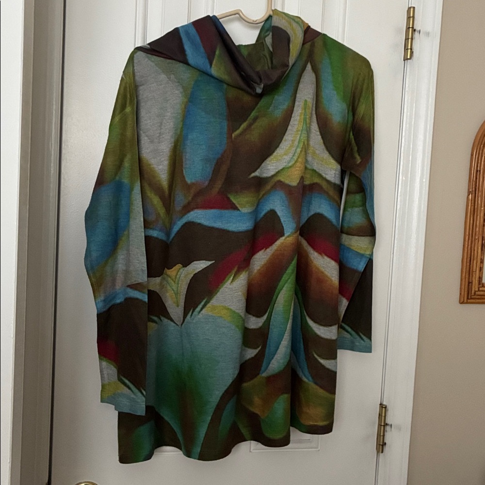 Atelier 5 Women’s Tunic Top